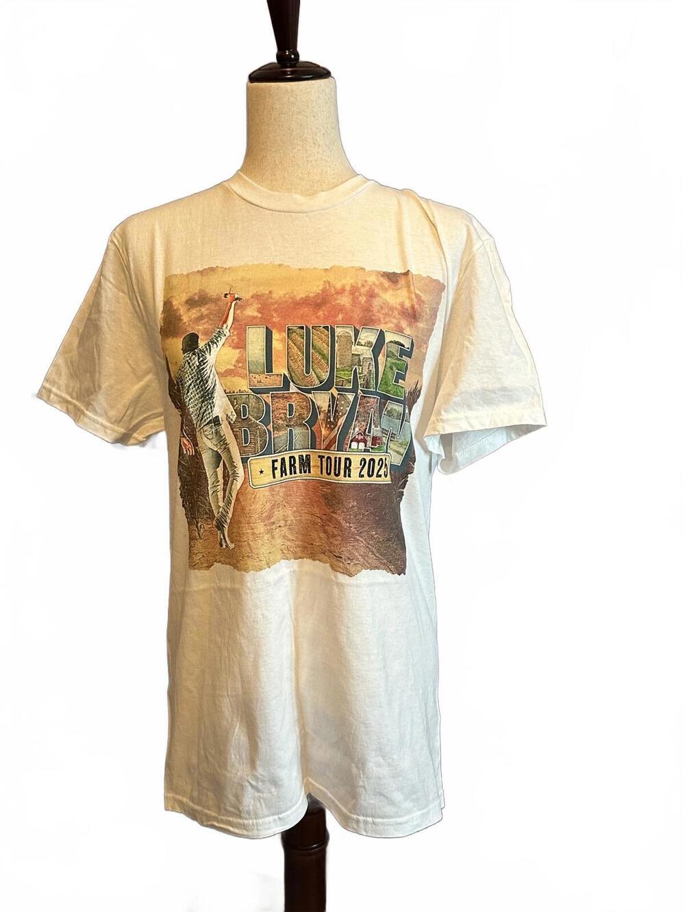 Luke Bryan Farm Tour 2025 Concert Brooklyn WI Size M